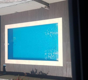 Depto de lujo céntrico PISCINA COCHERA Y DESAYUNO
